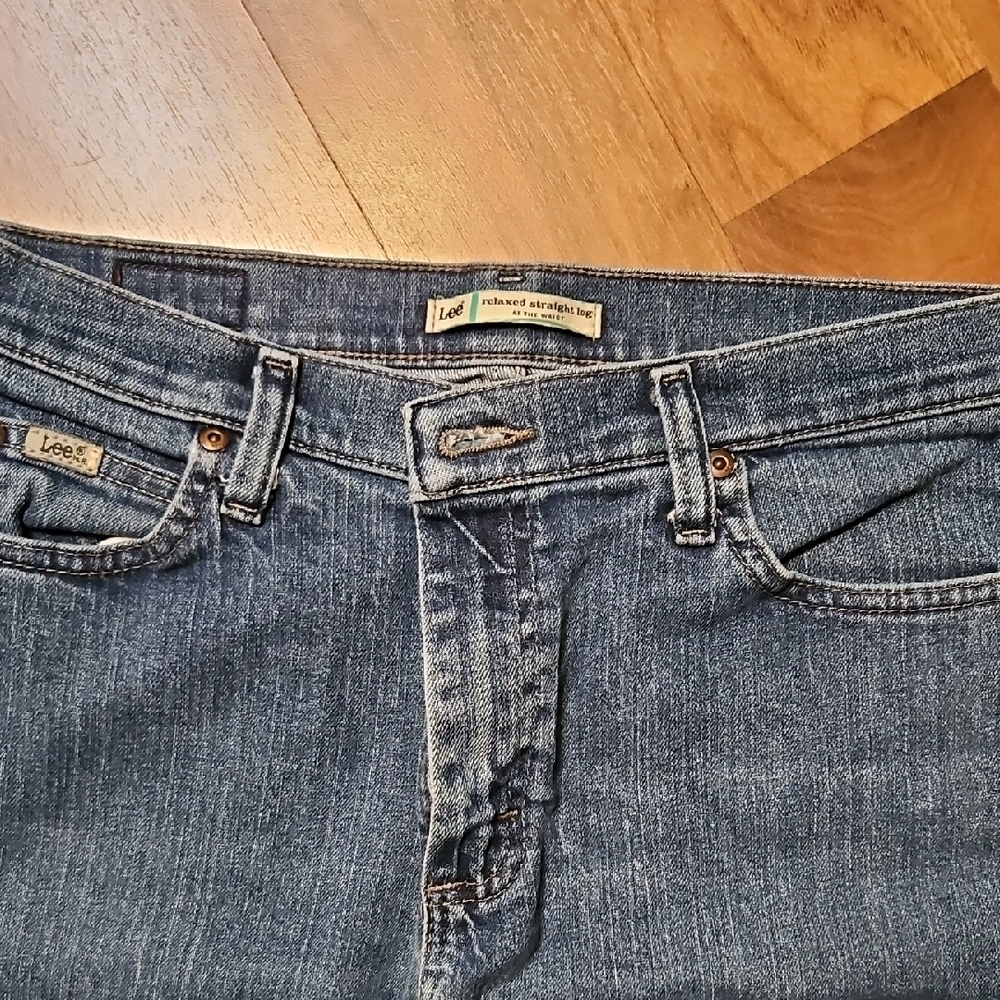Lee Women's Classic Denim Straight Leg Jeans